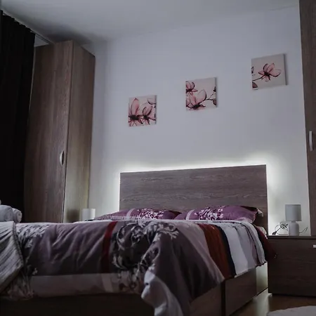 Iali Apartment